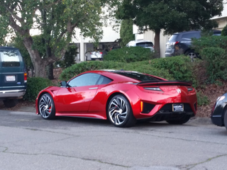 Illustration for article titled Found an NSX right down the street